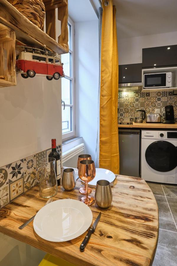 Place Carnot - Studio Tout Equipe Avec Jacuzzi Proche Toutes Commodites การ์กาซอน ภายนอก รูปภาพ