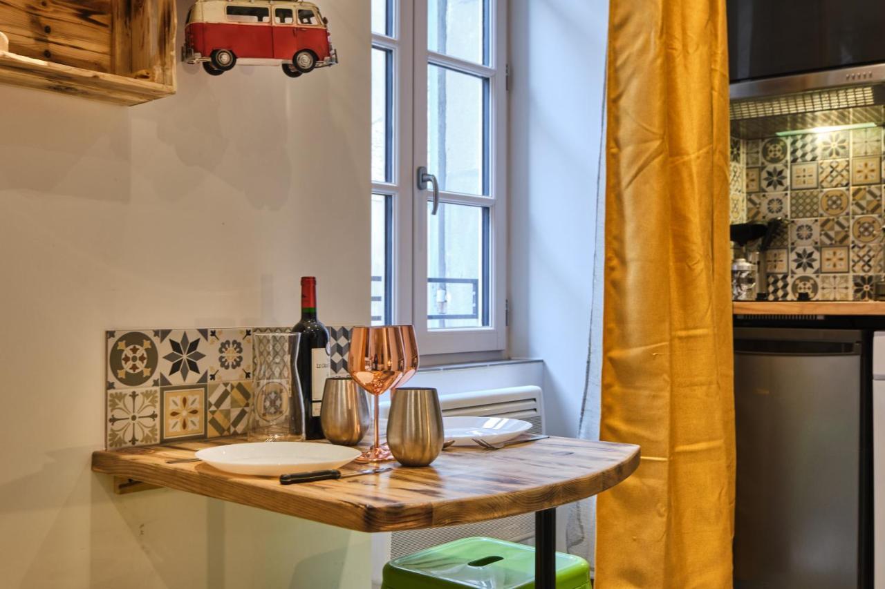 Place Carnot - Studio Tout Equipe Avec Jacuzzi Proche Toutes Commodites การ์กาซอน ภายนอก รูปภาพ
